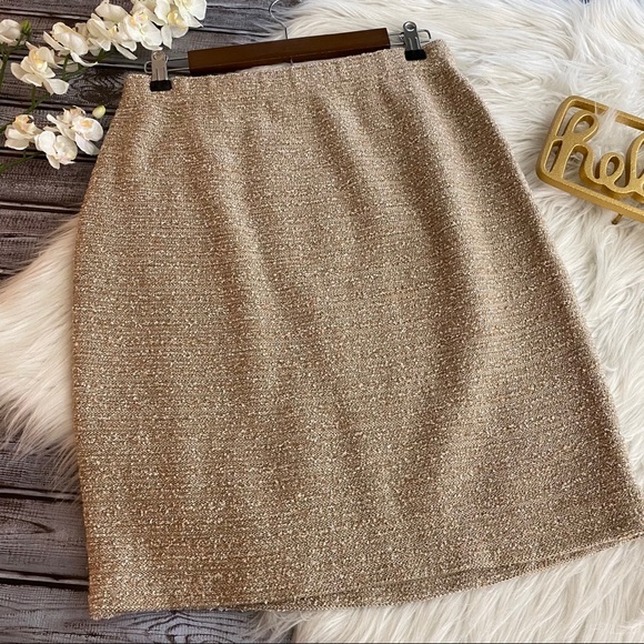St. John Collection Dresses & Skirts - St. John Collection Skirt Gold Cream Boucle, 8